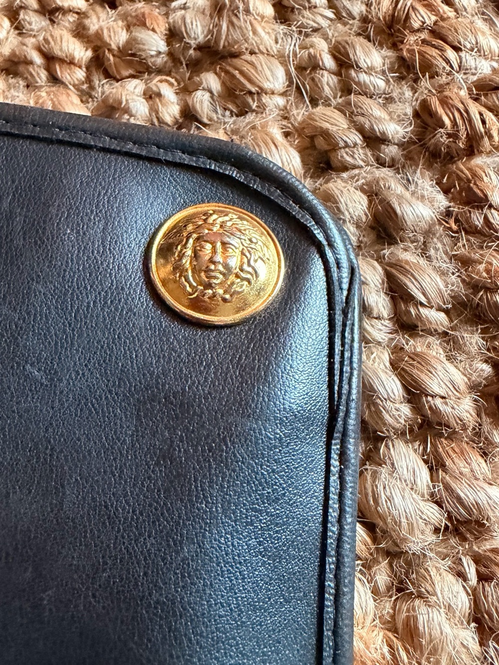 Gianni Versace Black Leather Wallet with Gold Medallion - Picture 3 of 5